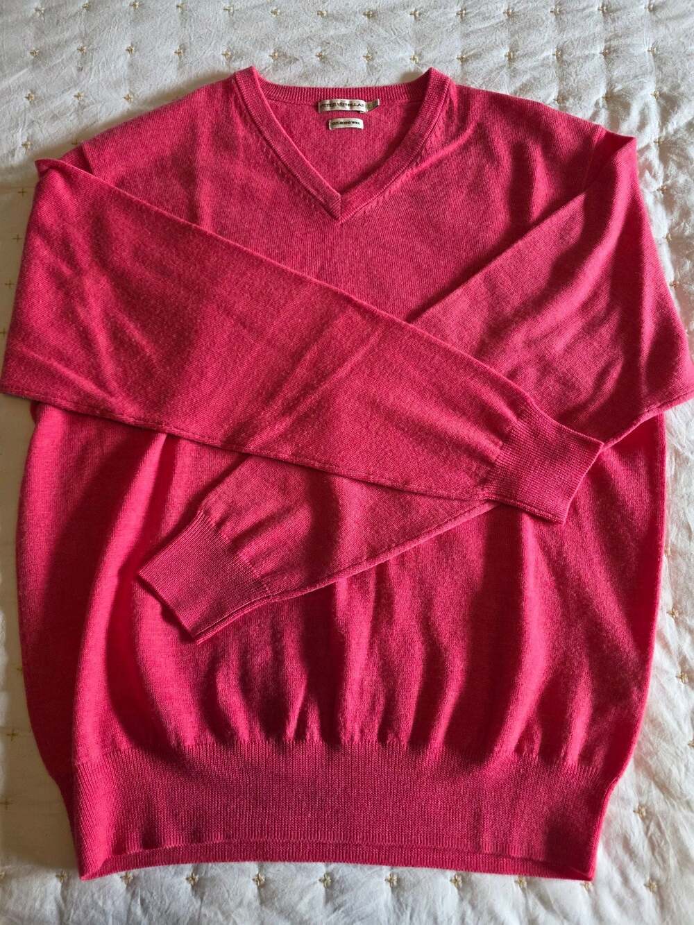 Peter Millar Men's V-Neck Sweater in Hot Pink 100% Extra Fine Italian Merino Woo
